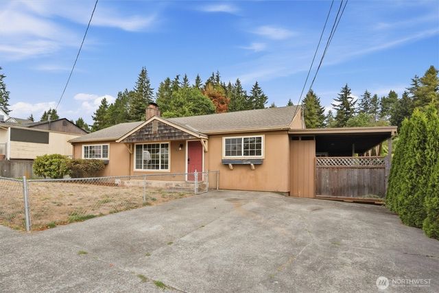 1930 NE Virginia Street, Bremerton, WA 98310