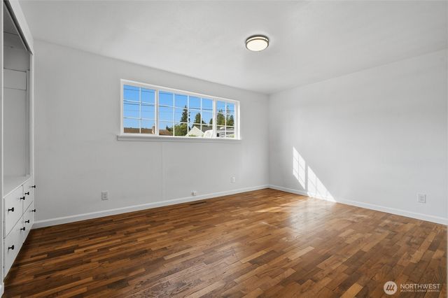 1930 NE Virginia Street, Bremerton, WA 98310