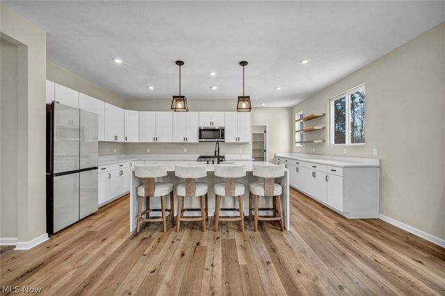 19736 Westwood Drive, Strongsville, OH 44149