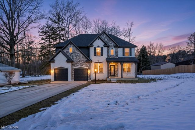 19736 Westwood Drive, Strongsville, OH 44149