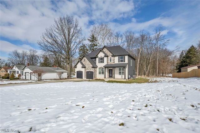 19736 Westwood Drive, Strongsville, OH 44149