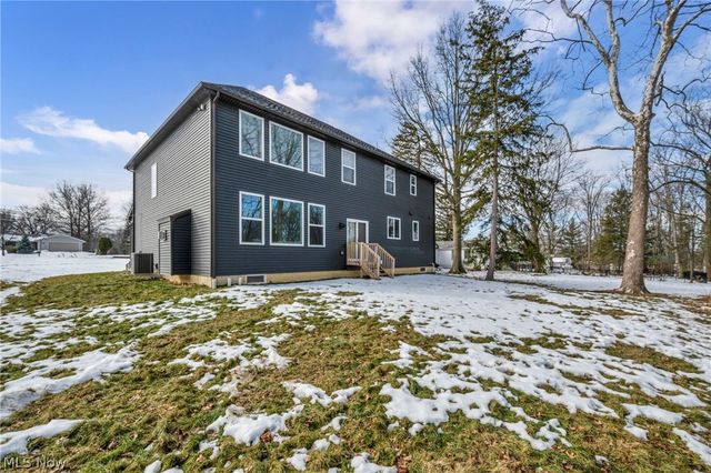 19736 Westwood Drive, Strongsville, OH 44149