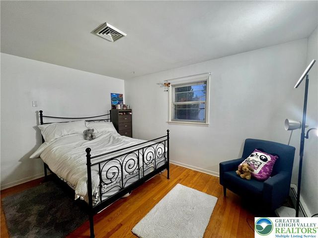 1160 Brentwood Avenue, Hanover Twp, PA 18017