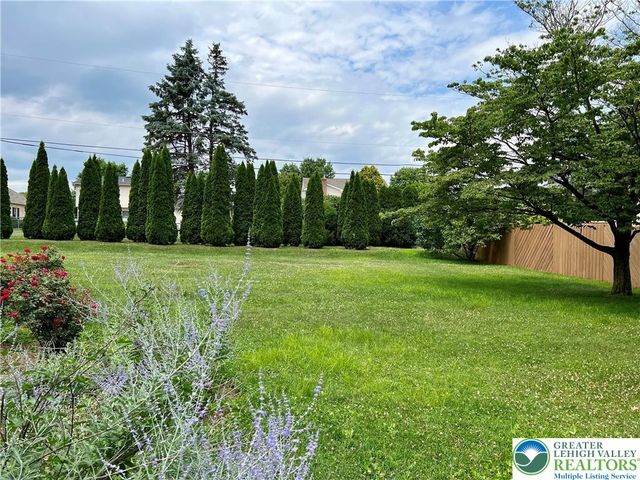 1160 Brentwood Avenue, Hanover Twp, PA 18017