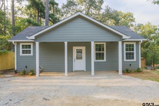 17073 Hillside Dr, Flint, TX 75762