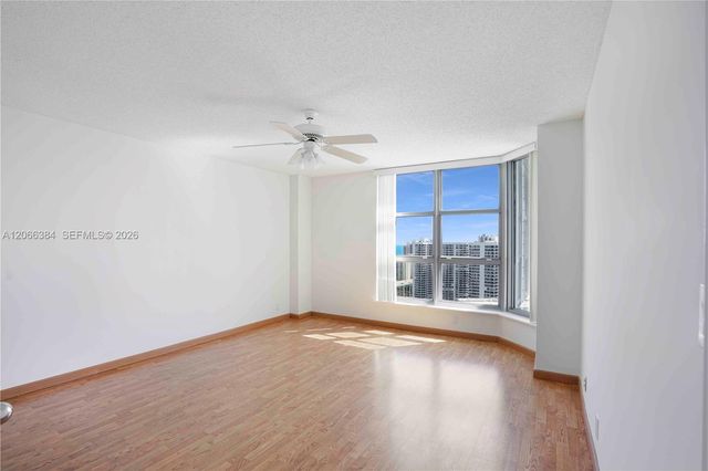3530 Mystic Pointe Drive 3214, Aventura, FL 33180