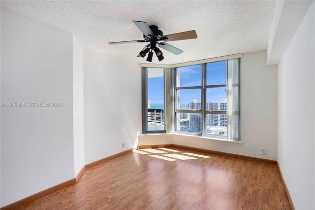3530 Mystic Pointe Drive 3214, Aventura, FL 33180