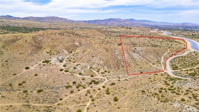 35401 Cheseboro, Palmdale, CA 93552