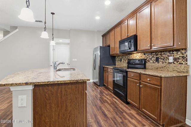 500 WALNUT Drive, St. Johns, FL 32259