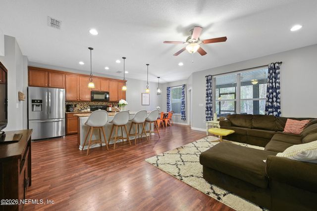 500 WALNUT Drive, St. Johns, FL 32259