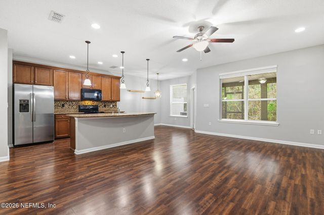 500 WALNUT Drive, St. Johns, FL 32259