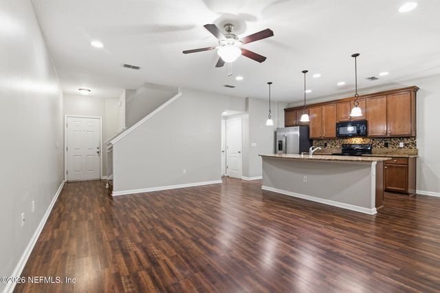 500 WALNUT Drive, St. Johns, FL 32259