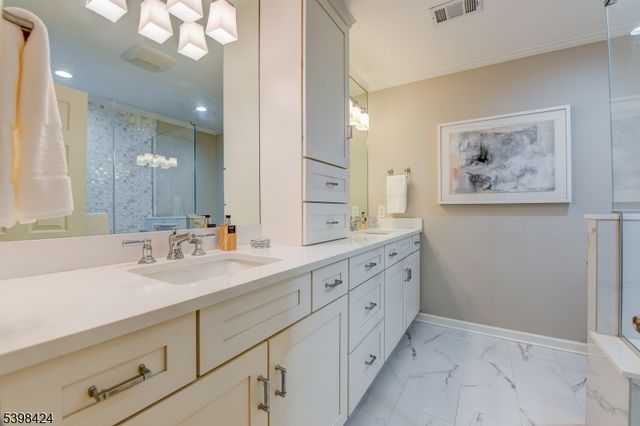 1102 Park Place, Springfield Twp., NJ 07081