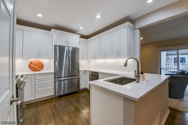 1102 Park Place, Springfield Twp., NJ 07081