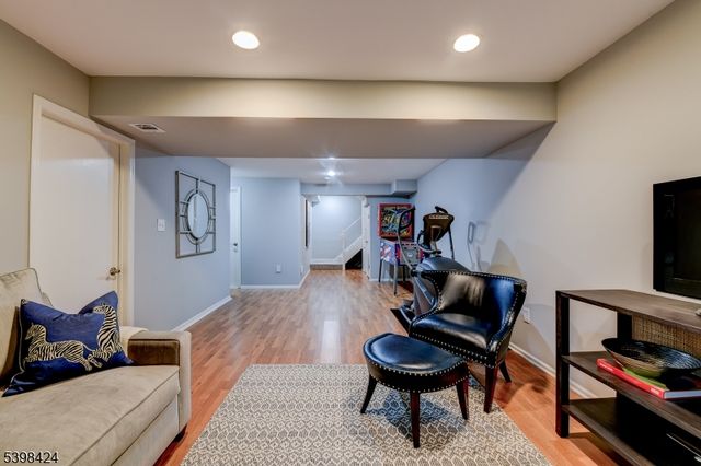 1102 Park Place, Springfield Twp., NJ 07081