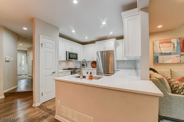 1102 Park Place, Springfield Twp., NJ 07081