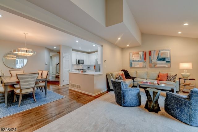 1102 Park Place, Springfield Twp., NJ 07081