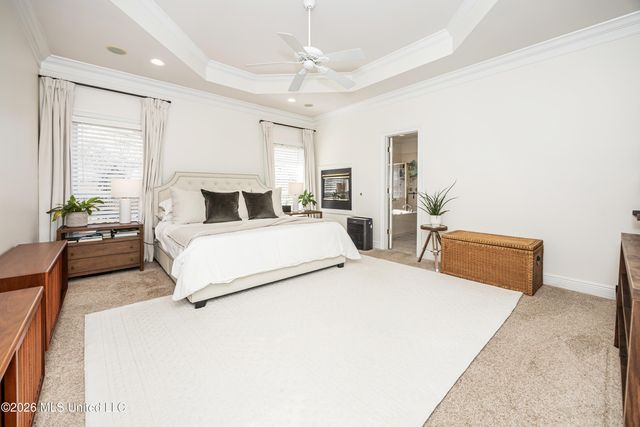 510 Rue Chateauguay, Ocean Springs, MS 39564