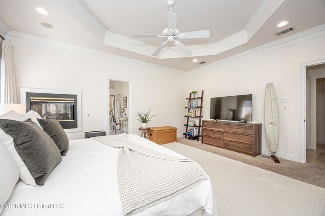 510 Rue Chateauguay, Ocean Springs, MS 39564