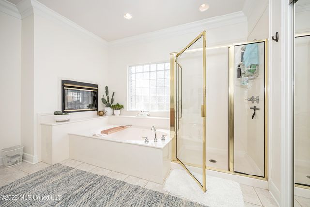 510 Rue Chateauguay, Ocean Springs, MS 39564