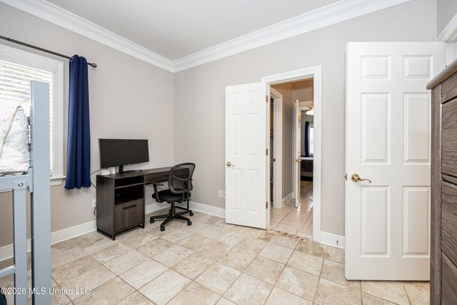 510 Rue Chateauguay, Ocean Springs, MS 39564