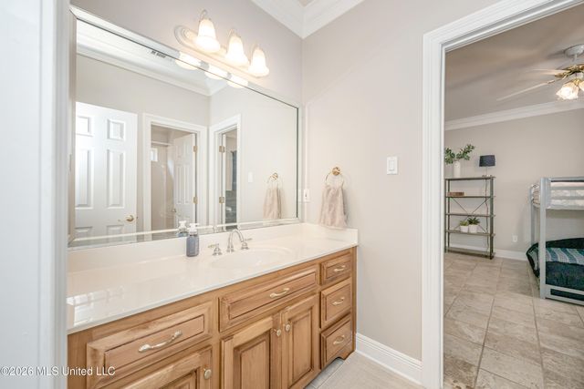 510 Rue Chateauguay, Ocean Springs, MS 39564