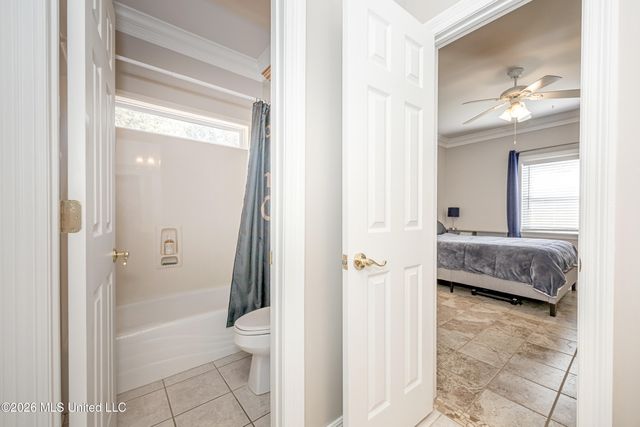 510 Rue Chateauguay, Ocean Springs, MS 39564