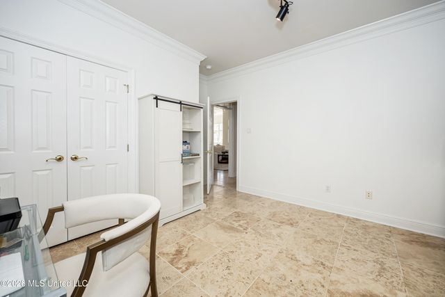 510 Rue Chateauguay, Ocean Springs, MS 39564