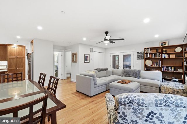 1227 CLAGETT DR, Rockville, MD 20851