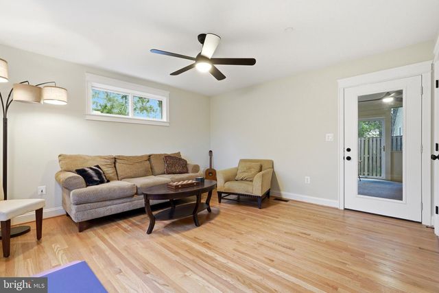 1227 CLAGETT DR, Rockville, MD 20851