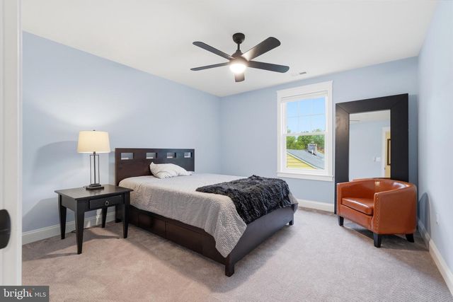 1227 CLAGETT DR, Rockville, MD 20851