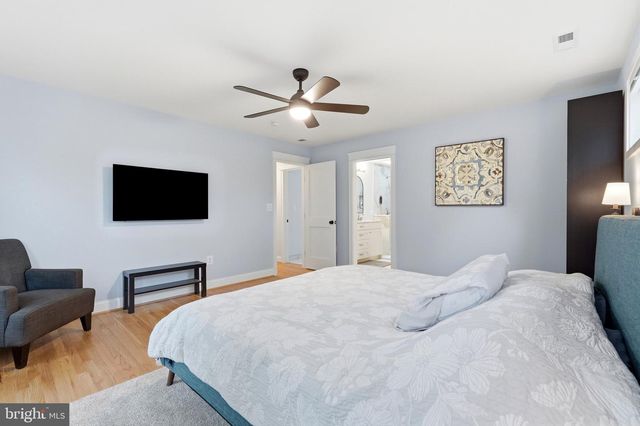 1227 CLAGETT DR, Rockville, MD 20851