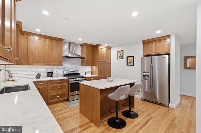 1227 CLAGETT DR, Rockville, MD 20851