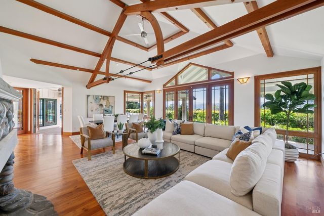 176 Highland Ave, San Rafael, CA 94901