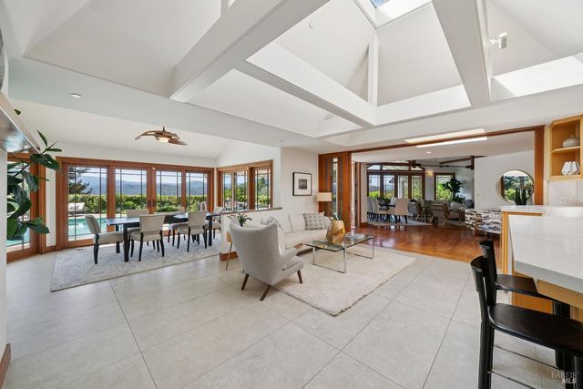 176 Highland Ave, San Rafael, CA 94901