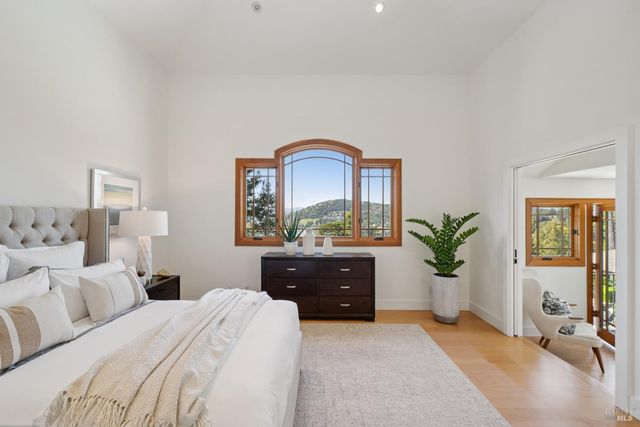 176 Highland Ave, San Rafael, CA 94901