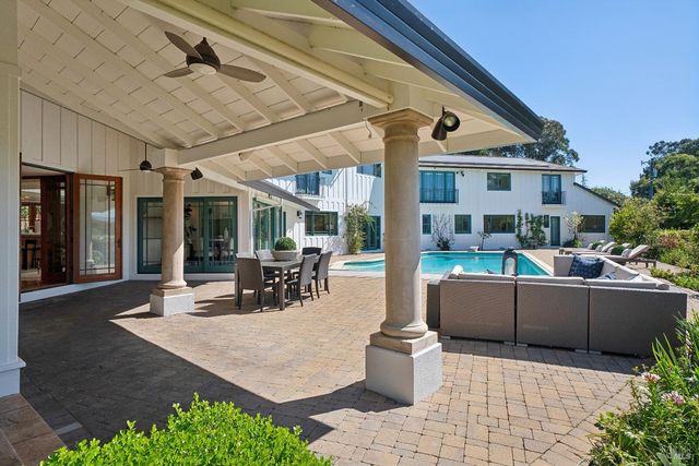 176 Highland Ave, San Rafael, CA 94901