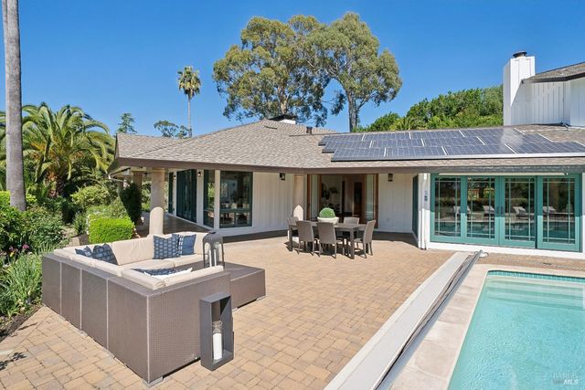 176 Highland Ave, San Rafael, CA 94901