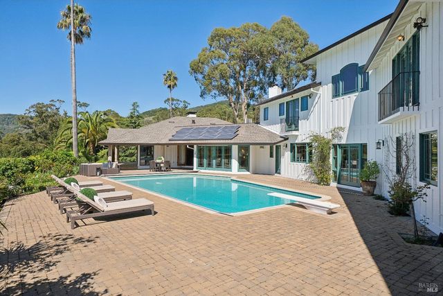 176 Highland Ave, San Rafael, CA 94901