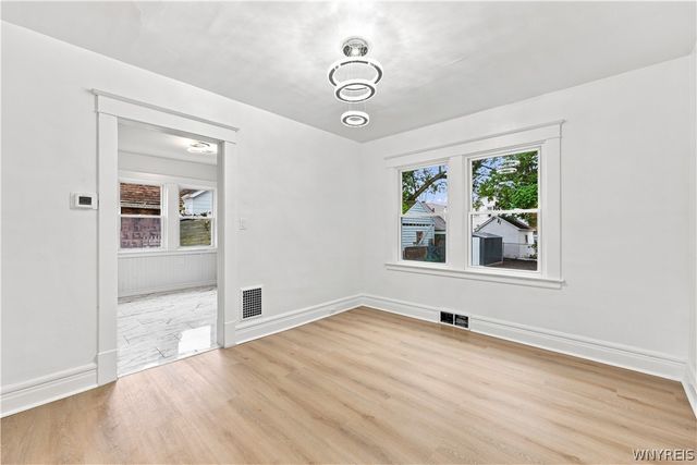 5 Fennimore Avenue, Buffalo, NY 14215