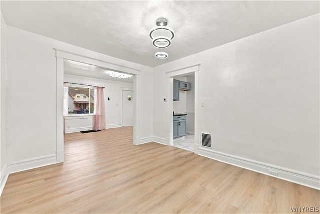 5 Fennimore Avenue, Buffalo, NY 14215