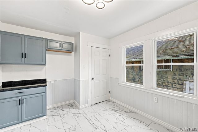 5 Fennimore Avenue, Buffalo, NY 14215
