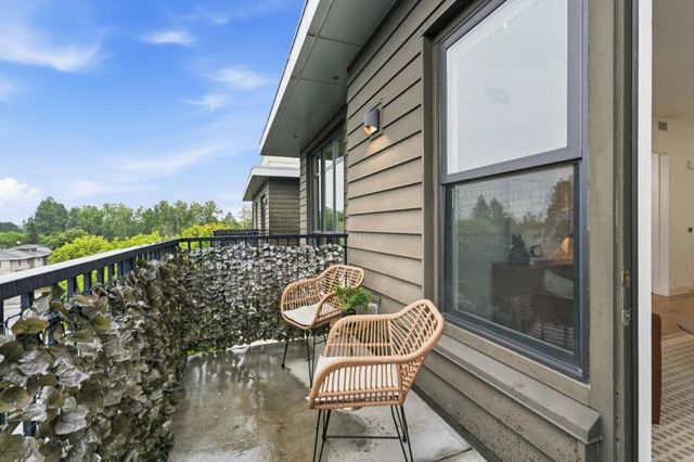 1101 W El Camino Real 417, Mountain View, CA 94040