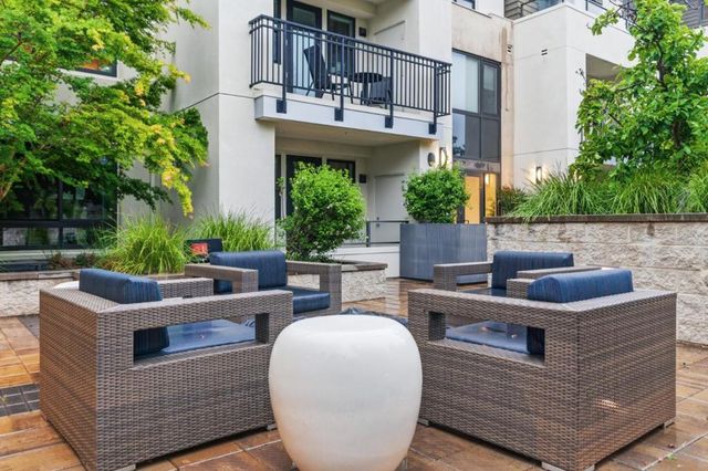 1101 W El Camino Real 417, Mountain View, CA 94040