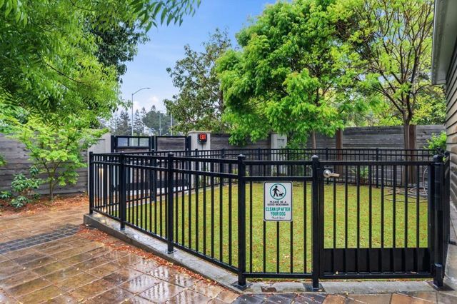 1101 W El Camino Real 417, Mountain View, CA 94040