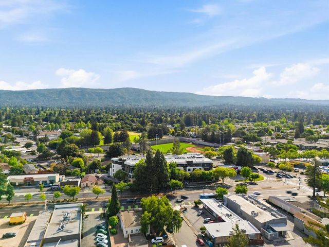 1101 W El Camino Real 417, Mountain View, CA 94040