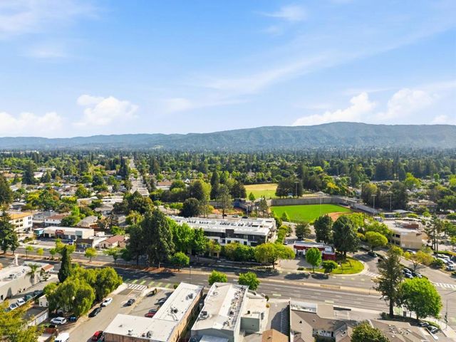 1101 W El Camino Real 417, Mountain View, CA 94040