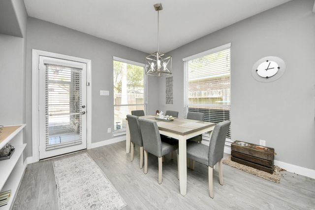 2610 Sandy Lodge Court, Houston, TX 77345