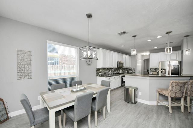 2610 Sandy Lodge Court, Houston, TX 77345