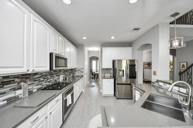 2610 Sandy Lodge Court, Houston, TX 77345